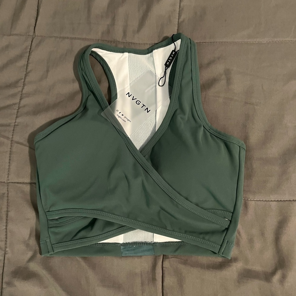 Forest Green Radiance Sports Bra NVGTN new with tags xs